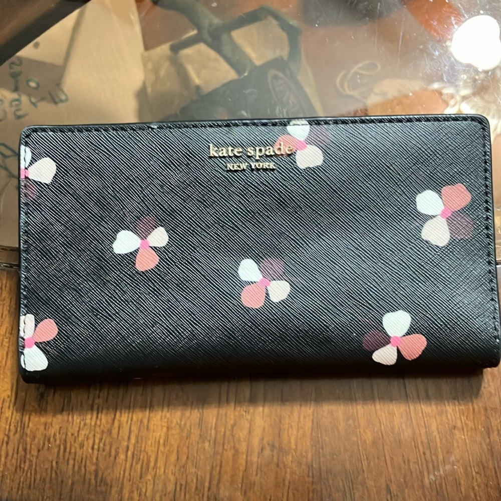 Kate Spade Wallet Cameron Dust
